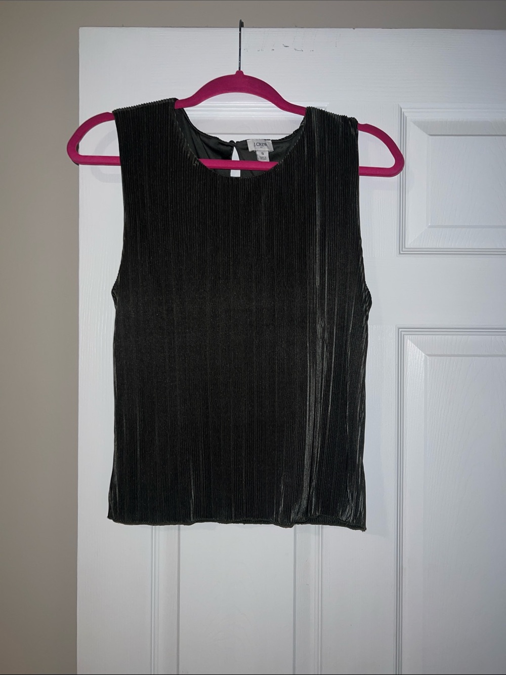 J Crew Green Pleated Sleeveless Tank Top